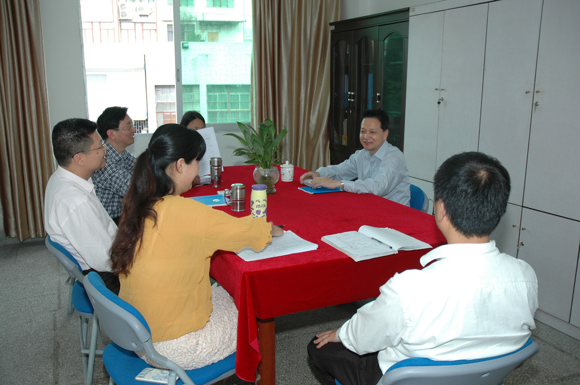 陈兴炎校长调研高职学院工作(一)